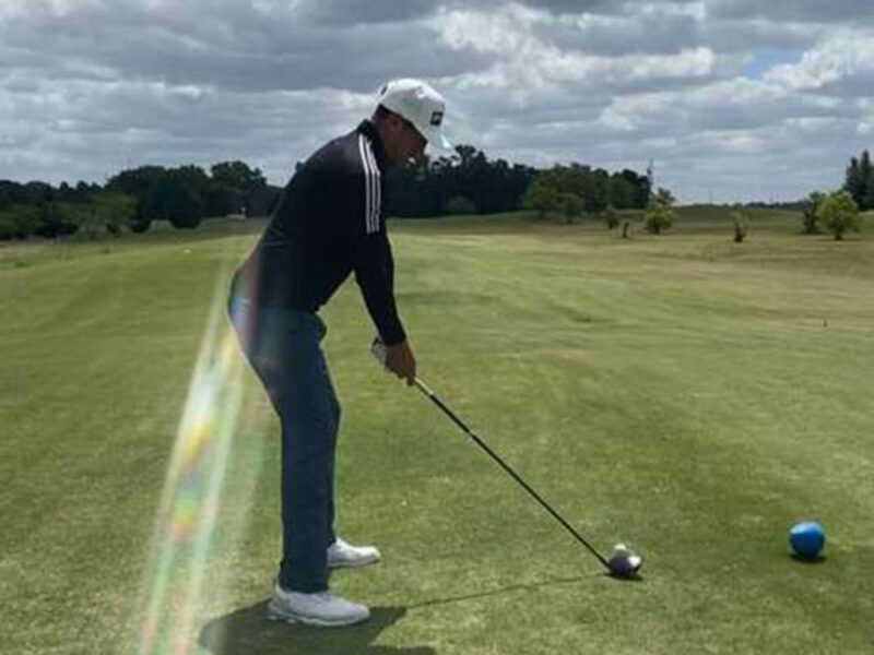 El golf como modo de vida: coaching, fittings profesionales y una carrera dedicada a este deporte