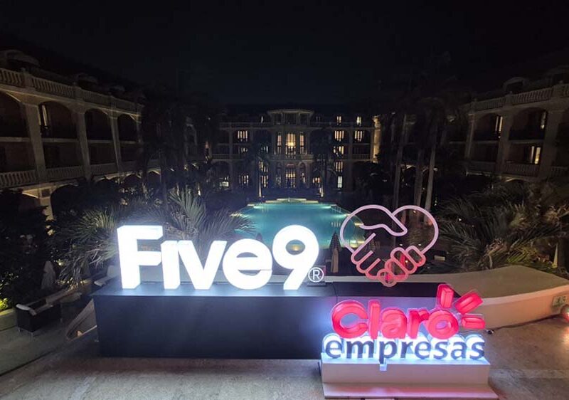 Five9 y Claro empresas apuestan por la inteligencia artificial para transformar la experiencia del cliente en Colombia