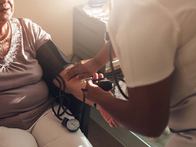 Día Mundial de la Hipertensión: tecnología médica para enfrentar un desafío global