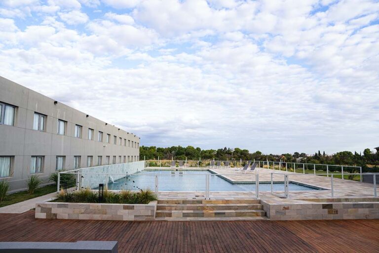 Grupo Hotelero Albamonte consolida su presencia en el país, preapertura Howard Johnson Bahía Blanca