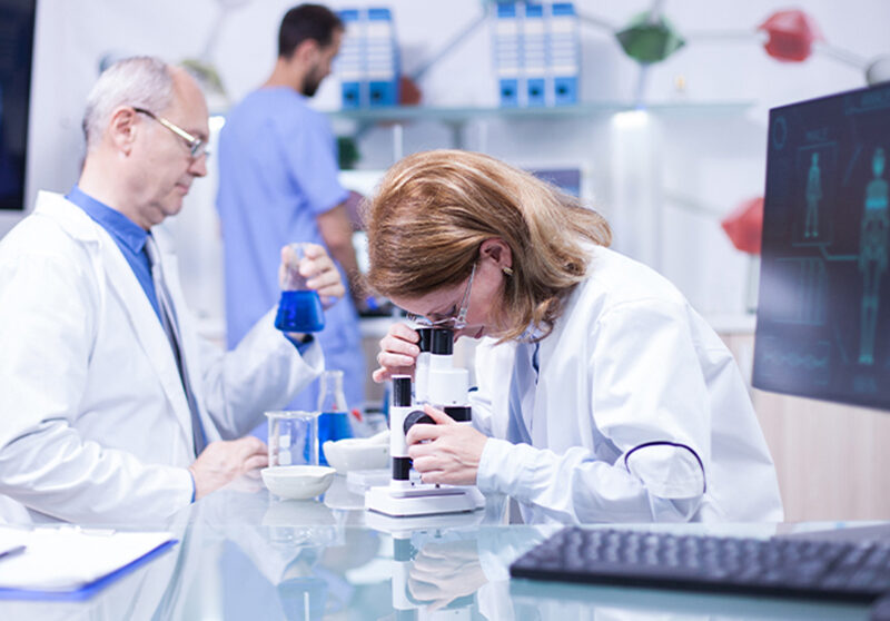 Investigación y ensayos clínicos: el factor humano detrás de los avances de la medicina