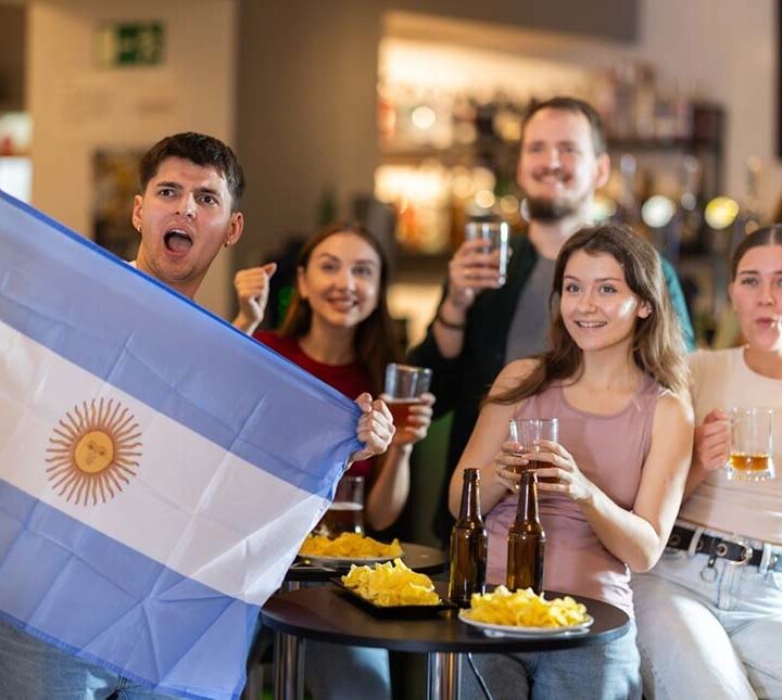 8 de cada 10 argentinos planean gastar igual o más durante esta Copa