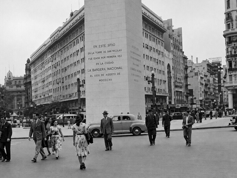 El Obelisco cumple 90 años: el rol de Siemens en la construcción del ícono que transformó a Buenos Aires