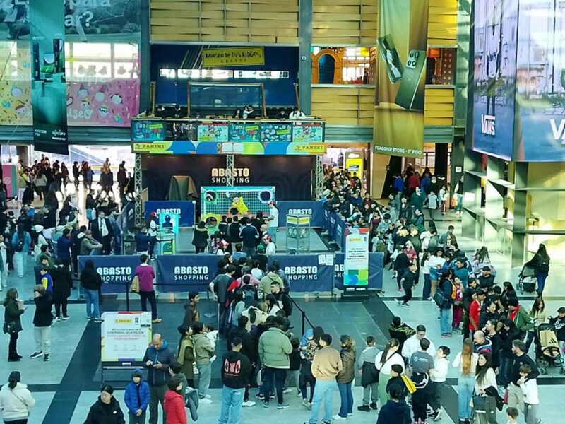 Los stands de Panini fueron un éxito en Abasto y Pacífico, y los próximos fines de semana se replicará en Unicenter y en Alto Palermo