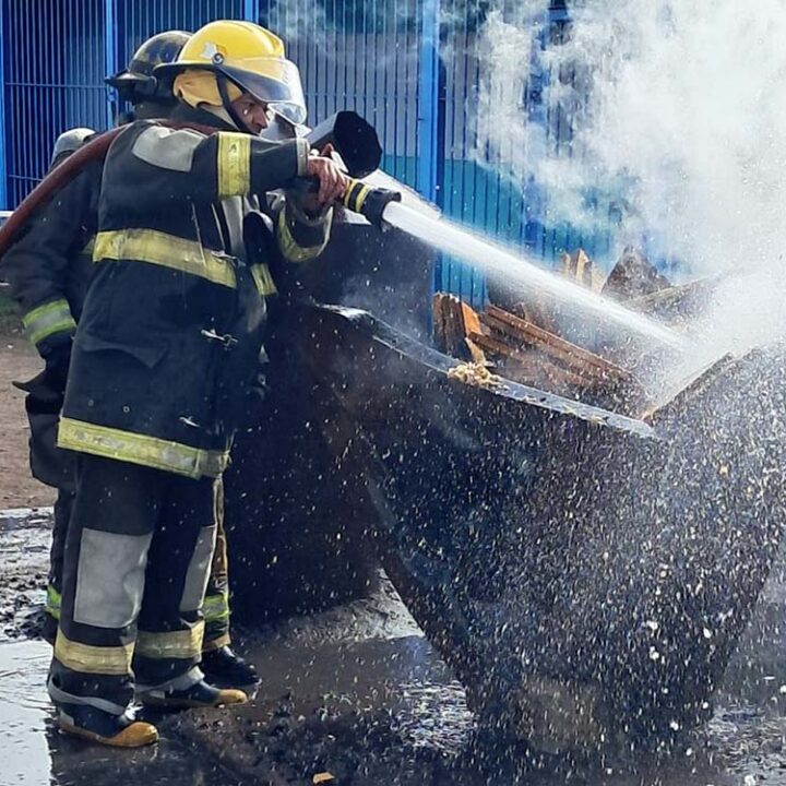 Se realizó un exitoso simulacro de incendio y evacuación en una cárcel de San Martín