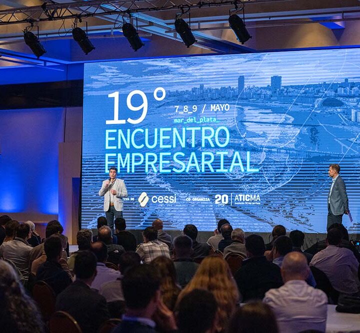 El software argentino bate récords de exportación y redefine su estrategia hacia la era de la IA