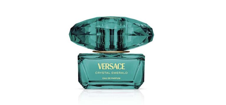 VERSACE presenta su nueva fragancia Crystal Emerald