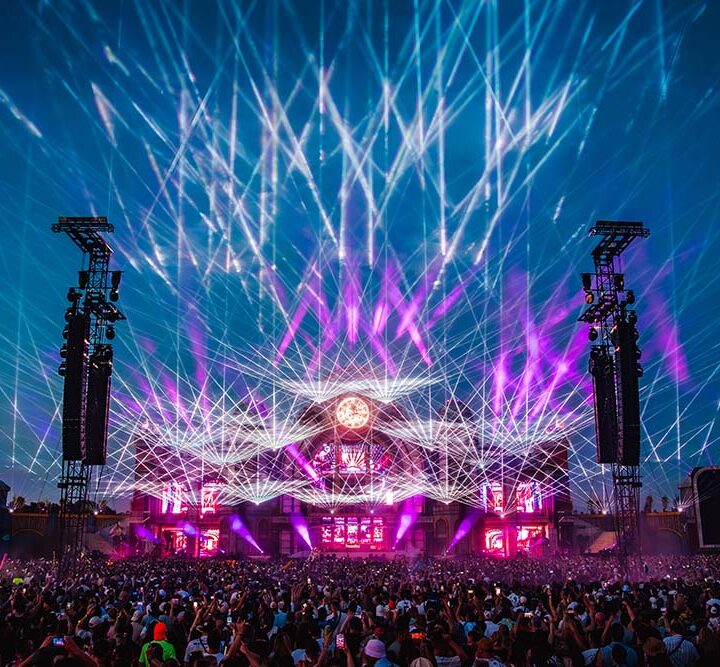 Warsteiner te lleva a Parookaville 2026: el festival de música  electrónica más grande de Alemania