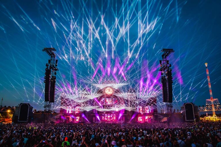 Warsteiner te lleva a Parookaville 2026: el festival de música  electrónica más grande de Alemania