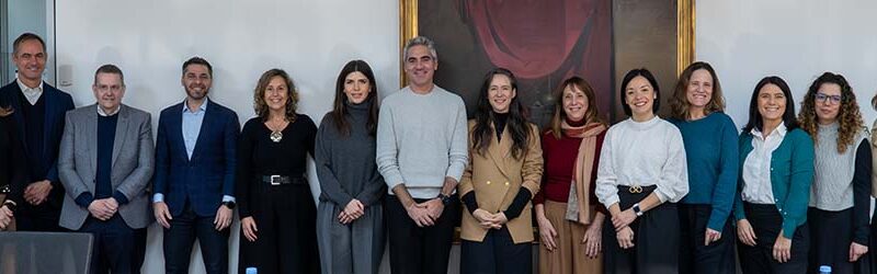 La alfabetización gana escala: cuatro organizaciones se unen en una coalición regional para  impulsar la transformación de la educación en Latinoamérica