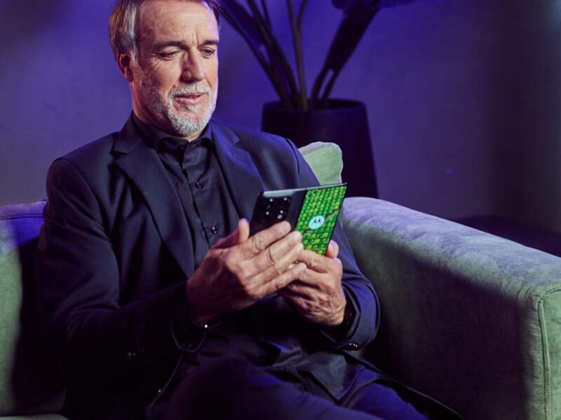 Gabriel Batistuta y Motorola: dos íconos legendarios se unen de cara a la Copa Mundial de la FIFA 2026™