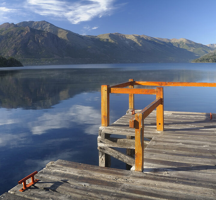 Vacaciones de invierno: Bariloche y Ciudad de Buenos Aires* lideran las búsquedas de los argentinos en Booking.com