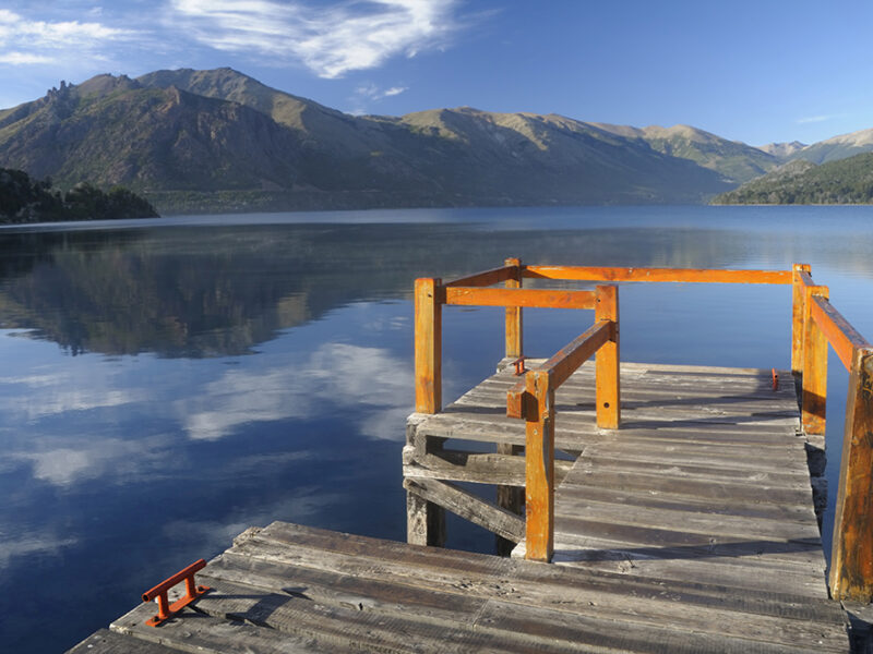 Vacaciones de invierno: Bariloche y Ciudad de Buenos Aires* lideran las búsquedas de los argentinos en Booking.com