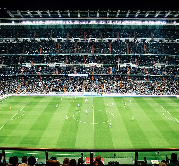 Según un estudio de Booking.com 8 de cada 10 argentinos incluiría en su lista de deseos ver en vivo una final de un torneo de fútbol