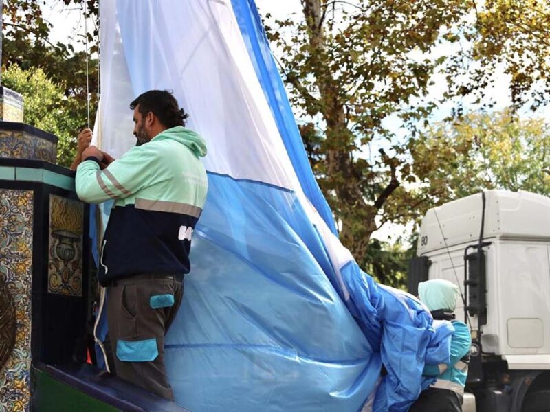Día de la Bandera: quiénes hacen, cuidan y mantienen vivos los colores de la patria