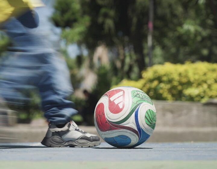Se estrena “La cancha imaginaria”, una coproducción internacional que une fútbol e infancia en América Latina