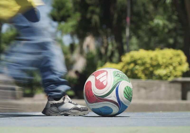 Se estrena “La cancha imaginaria”, una coproducción internacional que une fútbol e infancia en América Latina