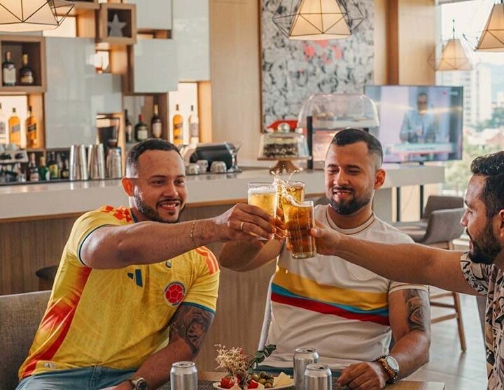 La Casa del Hincha de AC by Marriott Santa Marta: el mejor tercer tiempo lo vives frente al mar