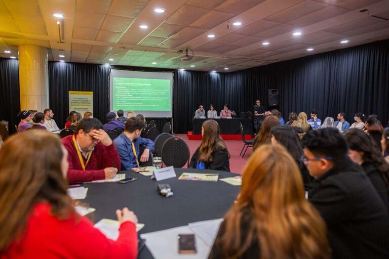 Más de 300 referentes participarán del Congreso de Colectividades