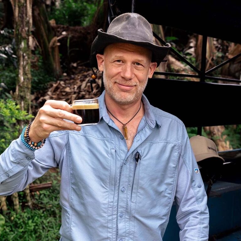 Cultivando el impacto: el galardonado documental “Groundswell” destaca la agricultura regenerativa en una finca asociada de Nespresso 