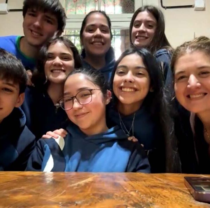 De Quilmes a Latinoamérica: jóvenes crean un sistema para identificar camisetas falsas de la Selección Argentina