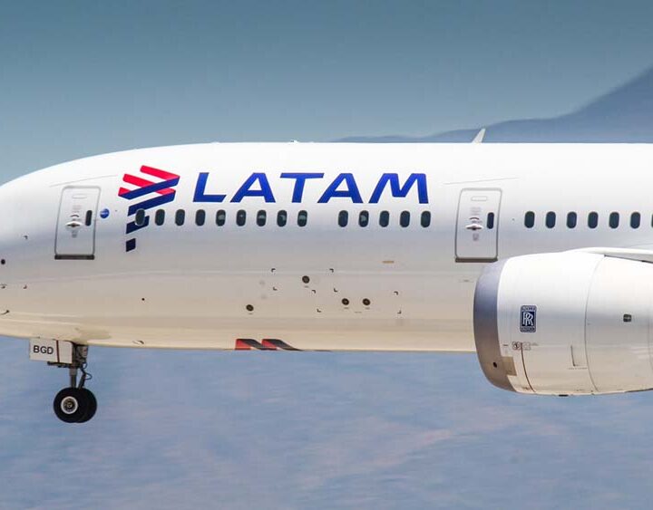 LATAM concreta sus primeros vuelos chárter de pasajeros asociados al uso de SAF