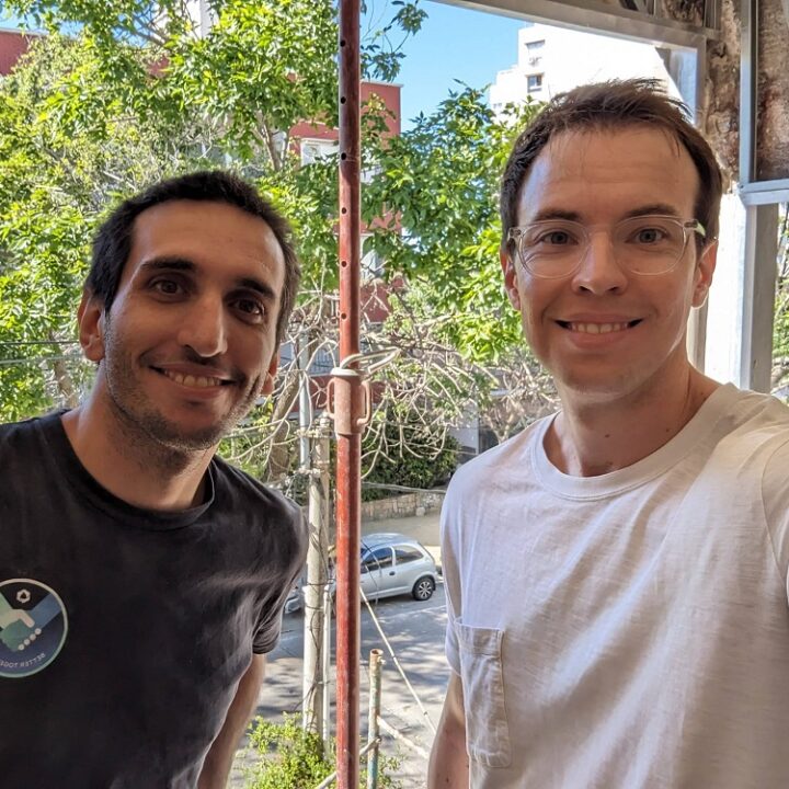 Un equipo de ex-ingenieros de Meta lanza herramienta de inteligencia de mercado para inmobiliarias y asesores en Argentina