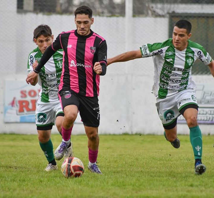 Un paso atrás: Atlético Escobar perdió 2 a 0 en su visita a Chivilcoy