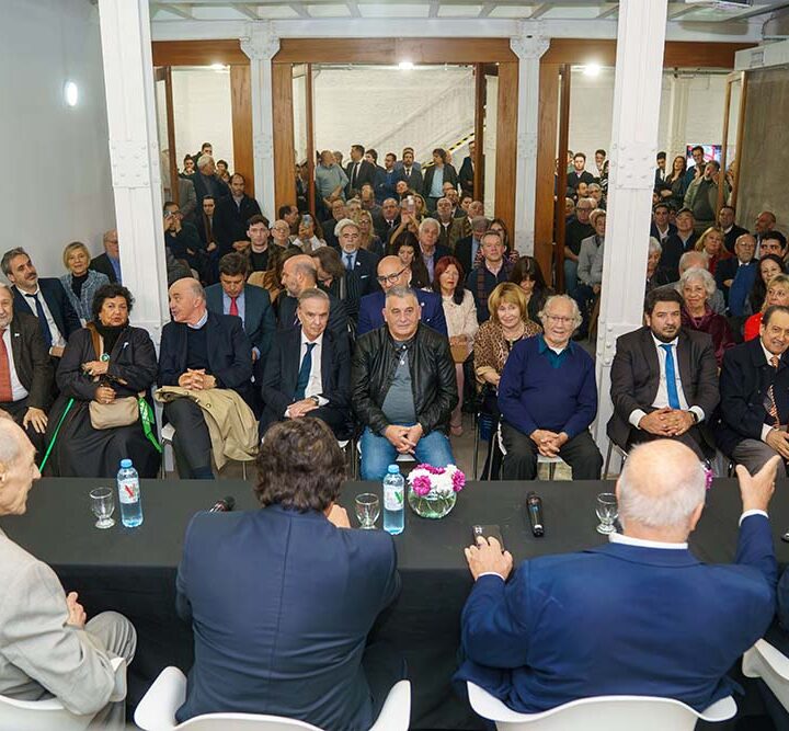 La Universidad de Morón entregó el doctorado honoris causa a Alejandro Slokar