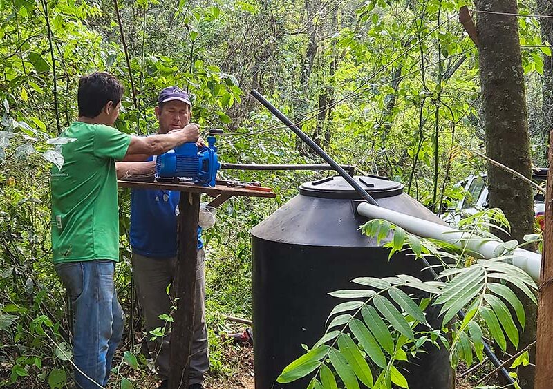 Misiones: familias rurales que participan de proyecto de restauración de la selva mejoran su acceso al agua
