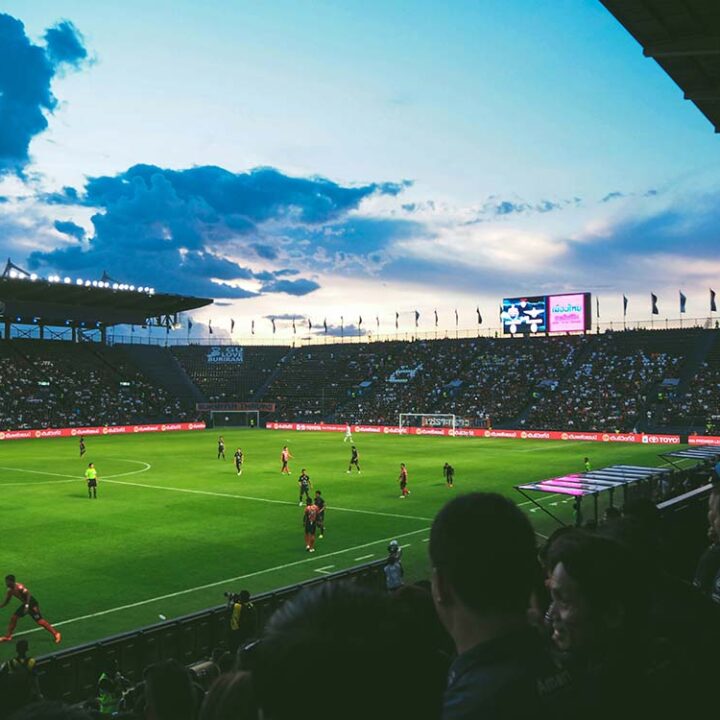 El fútbol como generador de viajes: un 33% de argentinos cruzó fronteras y 40% recorrió el país para seguir a su equipo