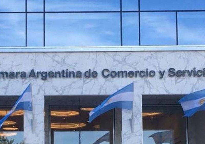 Preocupación de la CAC ante el paro de prácticos portuarios