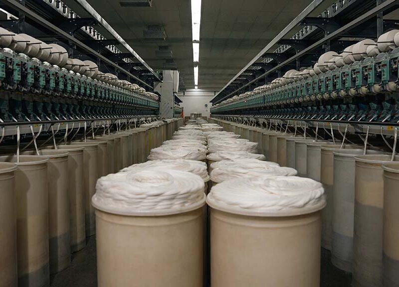 Producir menos también cuesta más: la pérdida de escala desafía a la industria textil