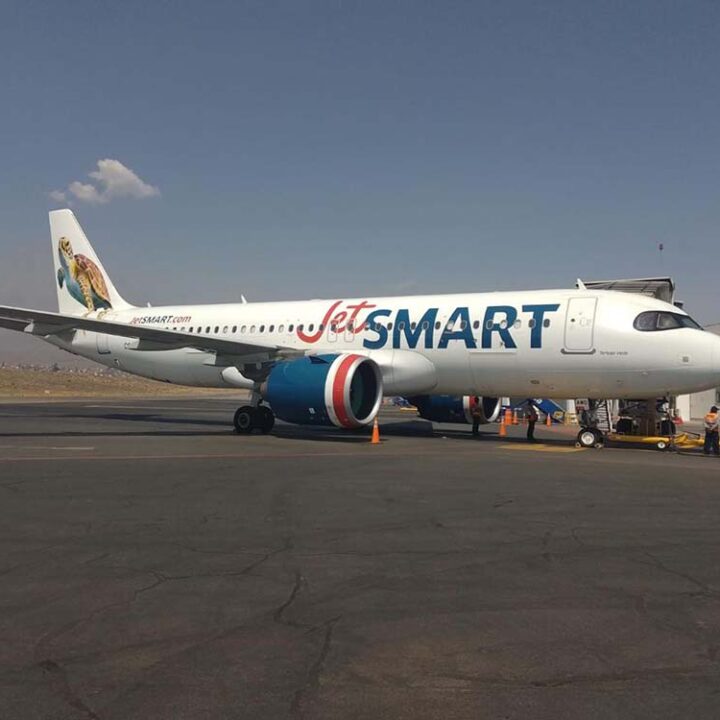 En diez años JetSMART transformó la aviación en Sudamérica y proyecta una nueva etapa de consolidación regional