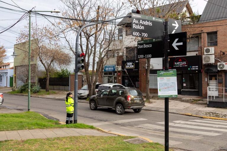 San Isidro modificó el sentido de circulación de dos calles en Las Lomas
