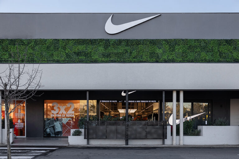 NIKE llega a zona oeste con una nueva tienda en Terrazas de Mayo