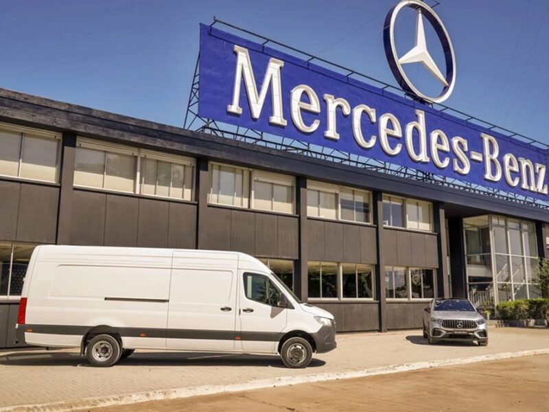 Prestige Auto reunió a Mercado Libre y empresas transportistas para analizar los desafíos de la logística junto a la Mercedes-Benz Sprinter