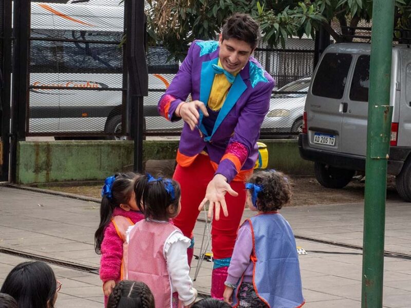 La Ciudad recolectó 5.000 juguetes y comenzó a distribuirlos entre niños y familias