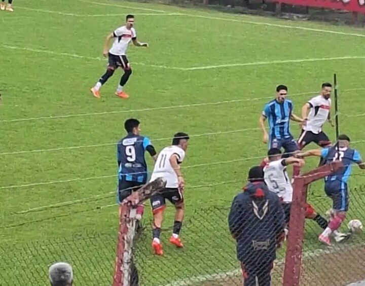 Atlético Escobar se volvió con una victoria agónica de Tucumán y araña el gran objetivo de mantener la categoría en el Federal