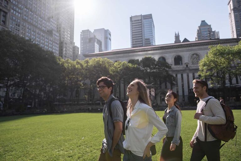 Del aula al mercado global: cómo el “inglés con propósito” prepara a los adolescentes para las carreras del futuro