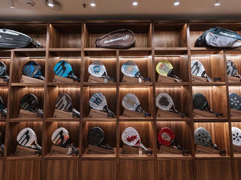 Bullpadel Boutique abrió sus puertas en Alcorta Shopping con la presencia de Carlos Tévez, Germán Paoloski y grandes figuras