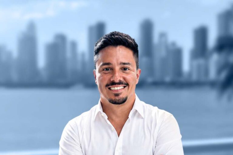 Charly Besse lanza “Extraordinary Marketers”: un programa de mentoría para profesionales del marketing que buscan desarrollar su carrera en Estados Unidos