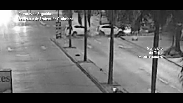 Distracción al volante y vuelco en General Pacheco: no hubo heridos de gravedad