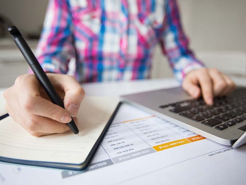 Acceso de extranjeros al crédito formal crece 81 % en los últimos dos años, según Experian