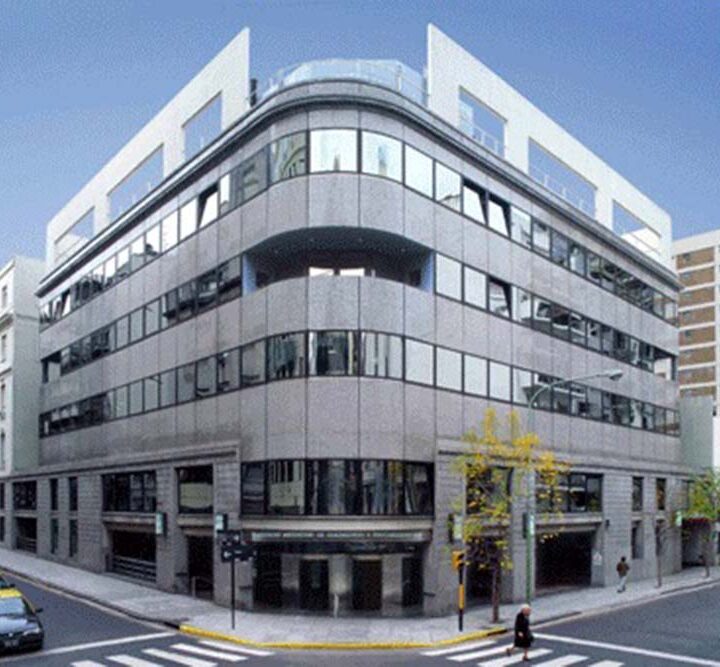 Lenovo impulsa la transformación digital de IADT con infraestructura de alto rendimiento para mejorar la eficiencia en la atención de los pacientes