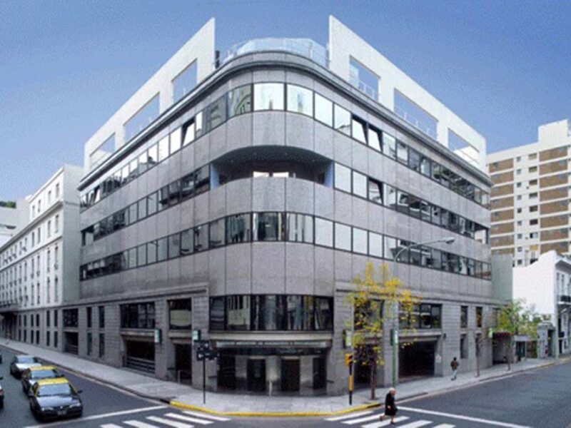 Lenovo impulsa la transformación digital de IADT con infraestructura de alto rendimiento para mejorar la eficiencia en la atención de los pacientes
