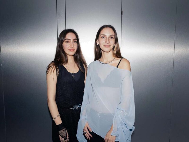 DESTANTS, la marca de las diseñadoras argentinas Paz y Mora Álvarez Antúnez, llega a París durante Paris Fashion Week