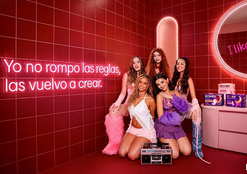 Kotex® impulsa “I Like It”, la colaboración pop de cinco artistas latinoamericanas que transforma barreras en movimiento