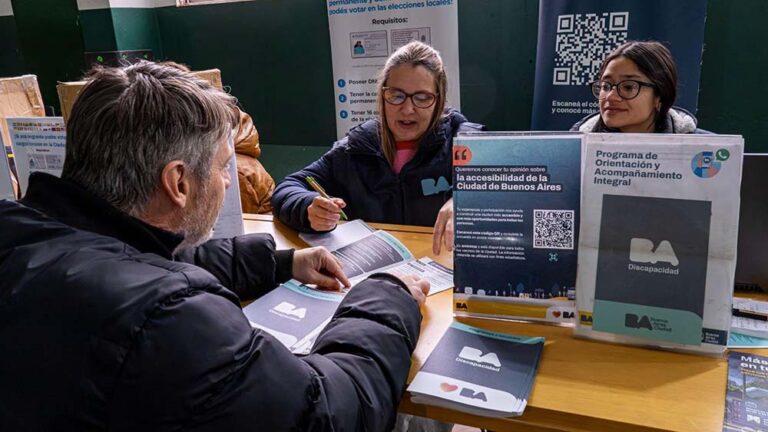 Más servicios en tu barrio regresa con sus oficinas móviles a las plazas porteñas de lunes a sábados