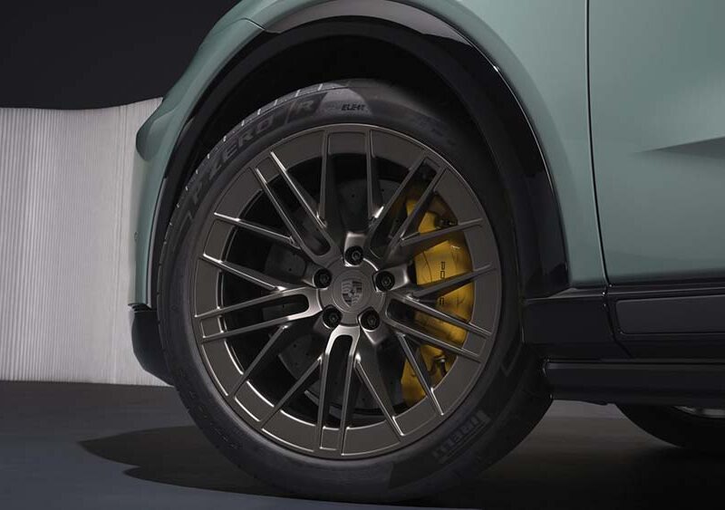 Pirelli p Zero: los compuestos proporcionan una aceleración récord al Porsche Cayenne Eléctrico